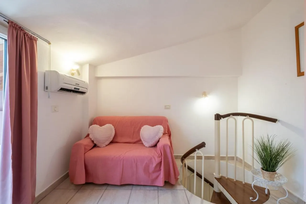 شقة ⭑⭑⭑⭑⭑La Perla Rosa Nel Centro Storico A Carloforte